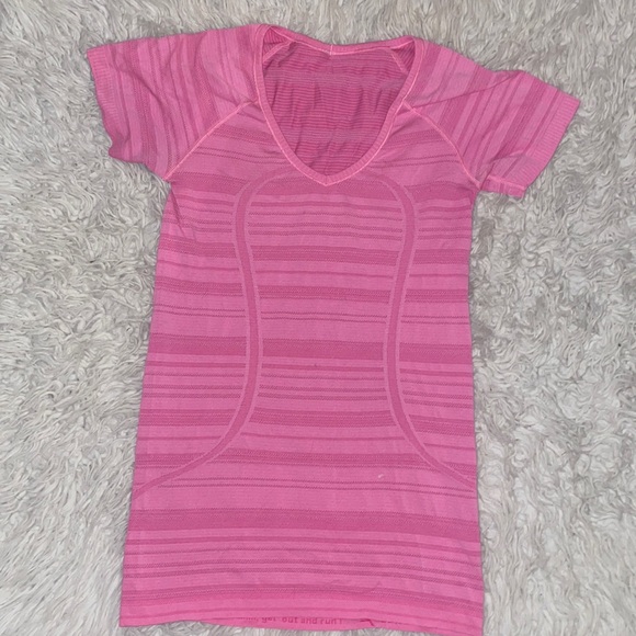 Size 4 athletic tee